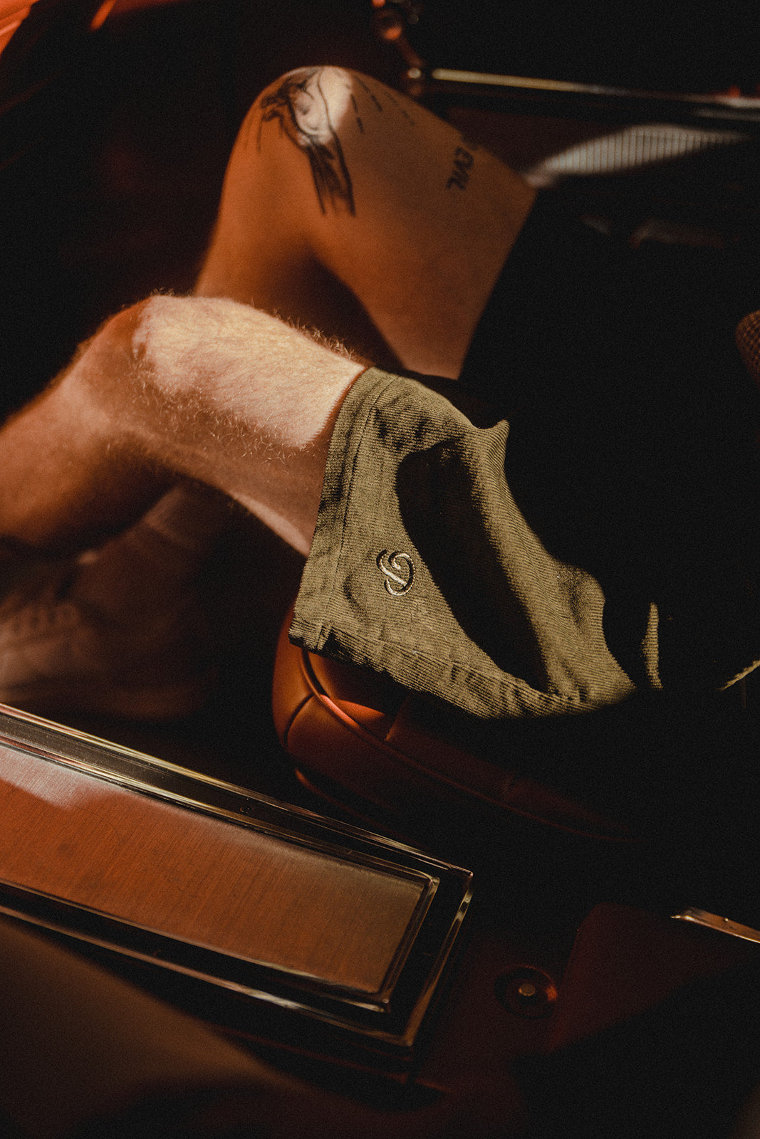 Anywhere Cord Shorts (Olive)